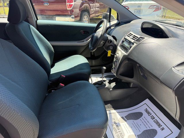 2007 Toyota Yaris Image 32