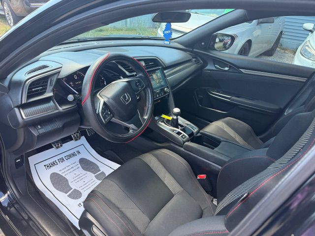 2018 Honda Civic Image 33