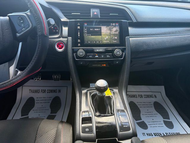 2018 Honda Civic Image 41