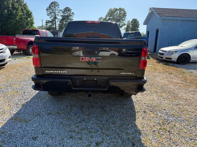 2015 GMC Sierra Image 17