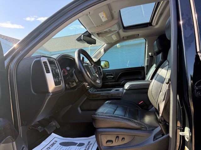 2015 GMC Sierra Image 33