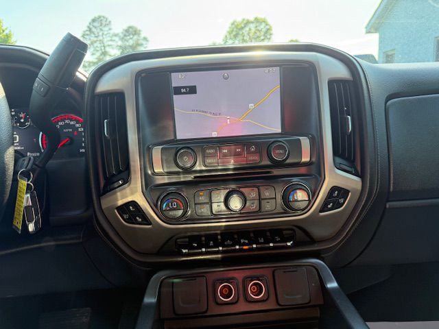 2015 GMC Sierra Image 45