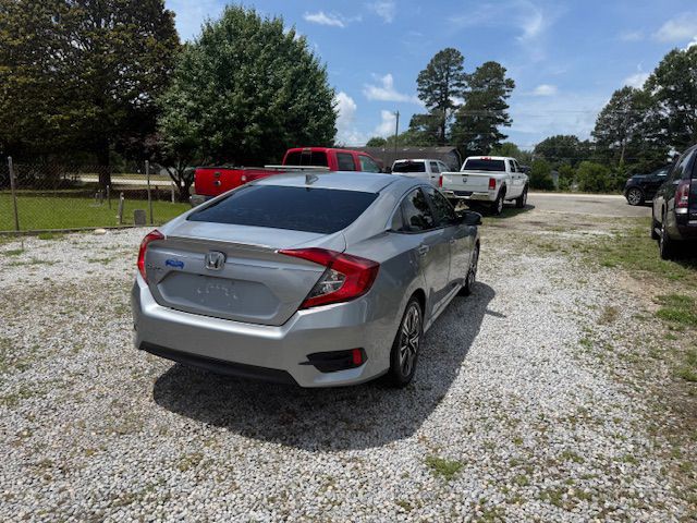 2017 Honda Civic Image 10