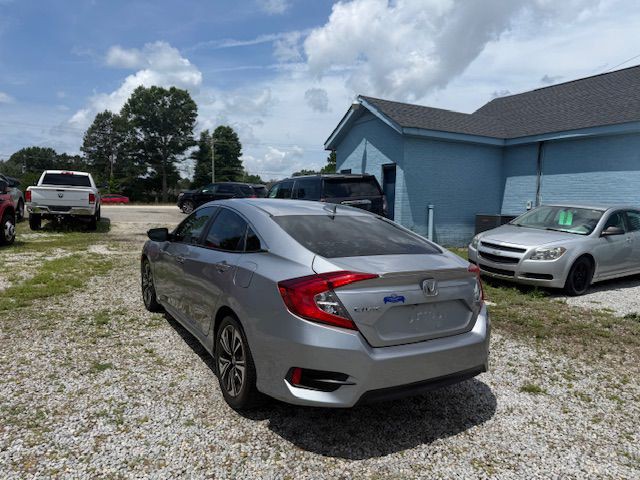 2017 Honda Civic Image 15