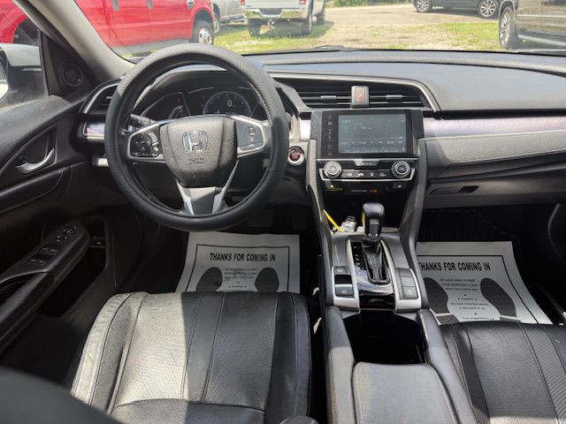2017 Honda Civic Image 29