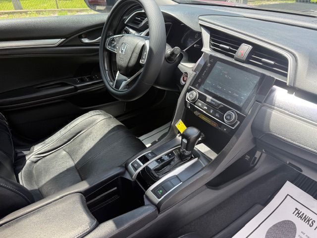 2017 Honda Civic Image 41