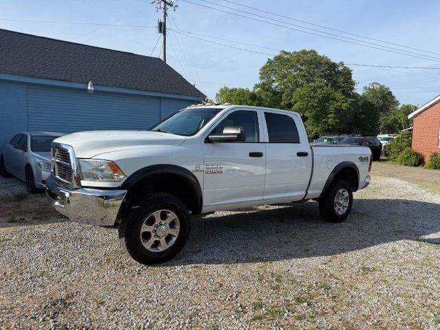 2017 RAM 2500 Image 3