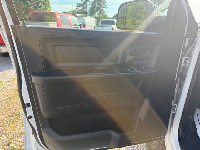 2017 RAM 2500 Image 26