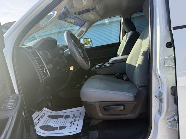 2017 RAM 2500 Image 28