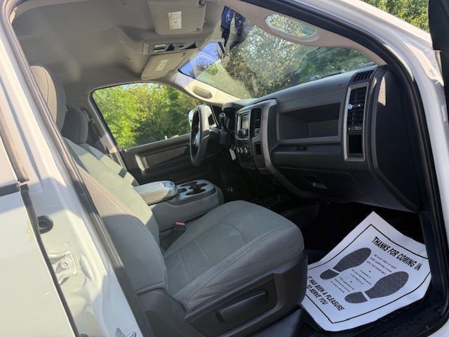 2017 RAM 2500 Image 44