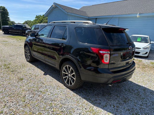 2015 Ford Explorer Image 23