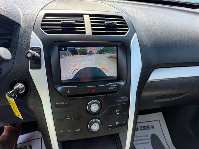 2015 Ford Explorer Image 40