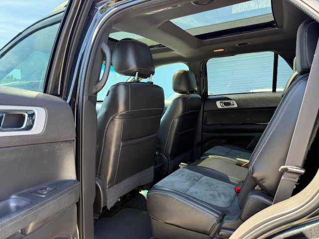 2015 Ford Explorer Image 42