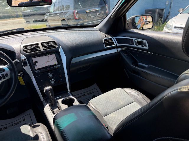 2015 Ford Explorer Image 45