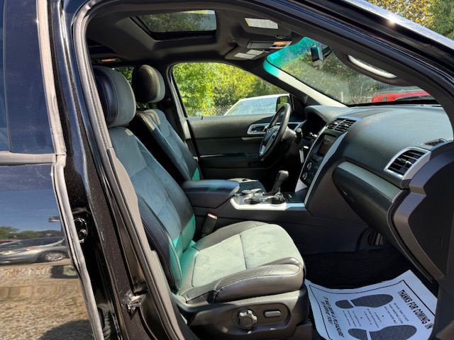 2015 Ford Explorer Image 59