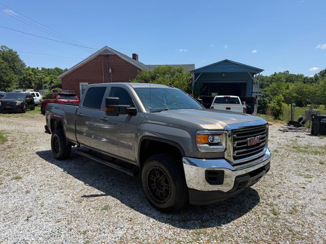2017 GMC Sierra Image 1