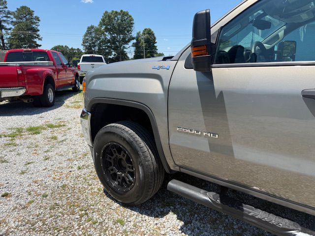 2017 GMC Sierra Image 25