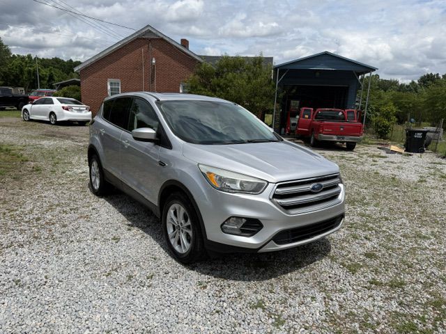 2017 Ford Escape Image 1