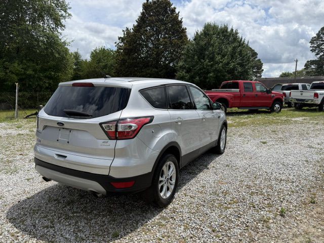2017 Ford Escape Image 9