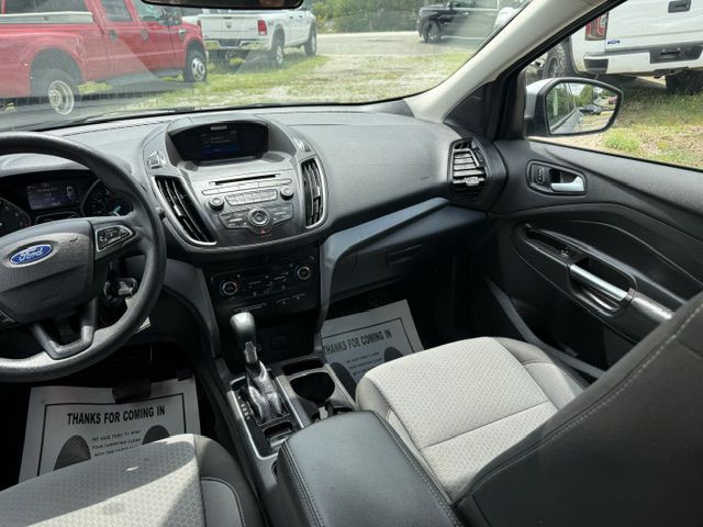 2017 Ford Escape Image 24