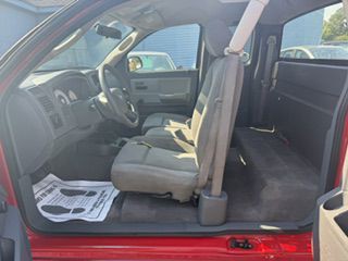 2006 Dodge Dakota Image 18