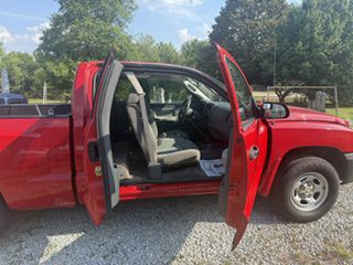 2006 Dodge Dakota Image 28