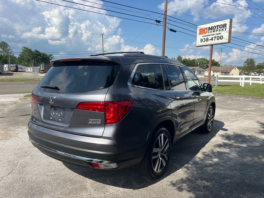 2017 Honda Pilot Image 4