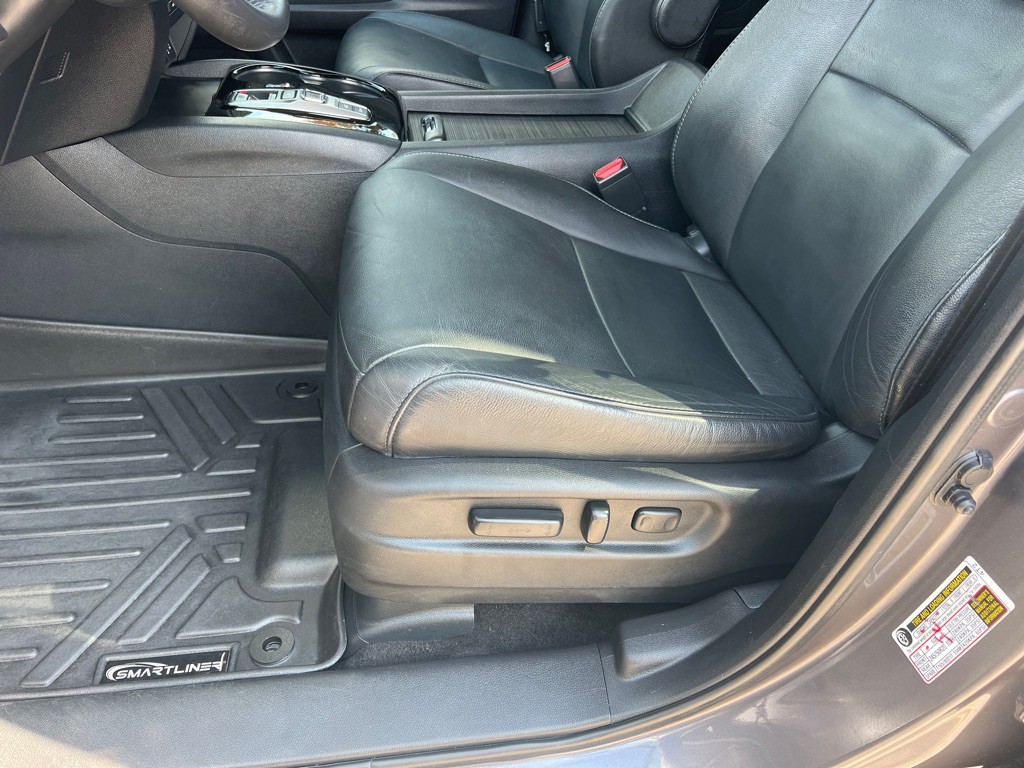 2017 Honda Pilot Image 8