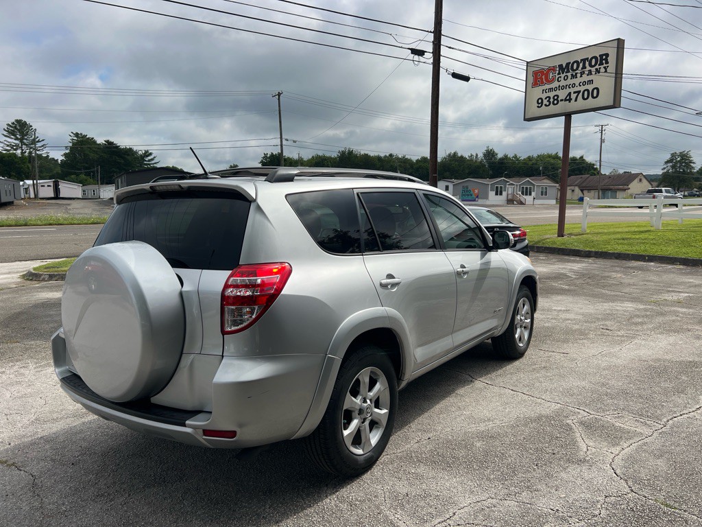 2011 Toyota Rav4 Image 4