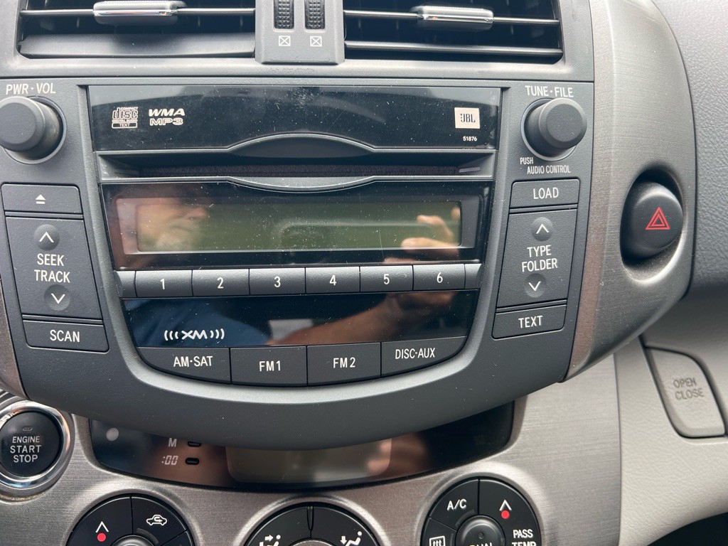 2011 Toyota Rav4 Image 19