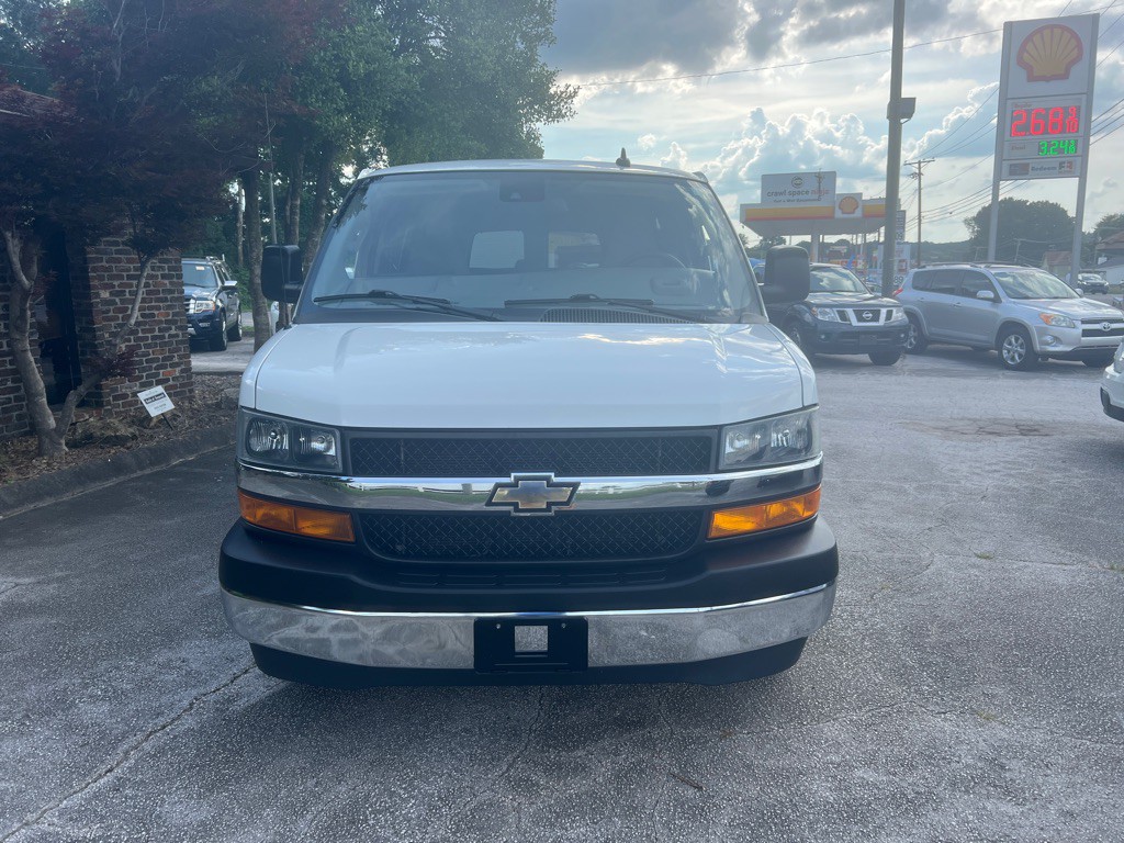 2019 Chevrolet Express Image 6