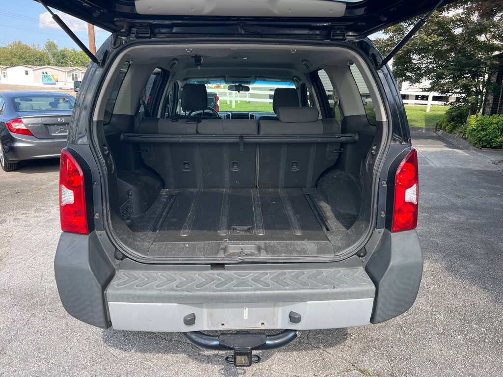2011 Nissan Xterra Image 10