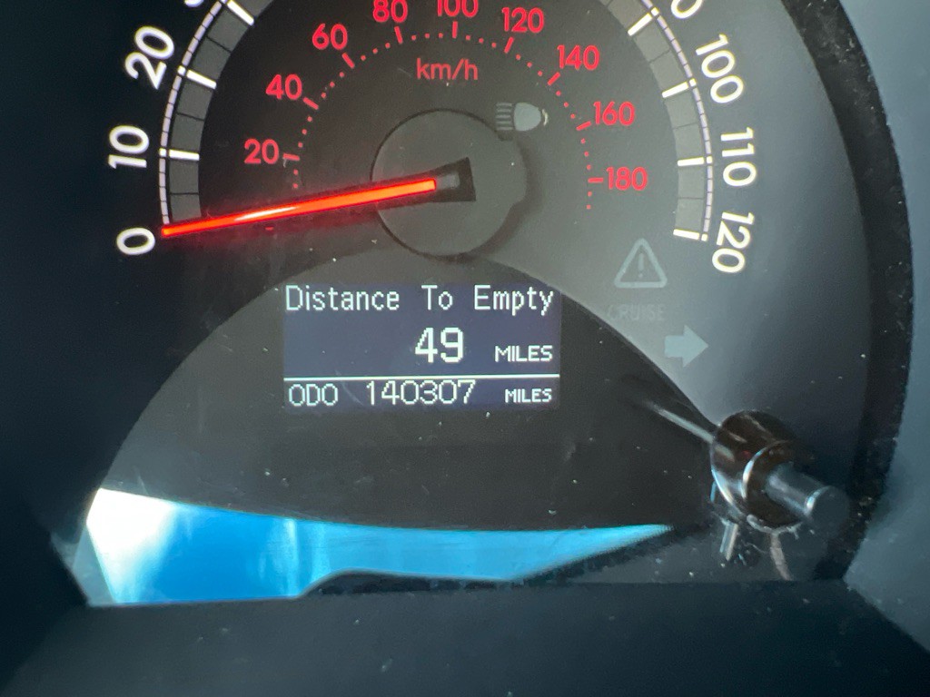 2012 Toyota Sequoia Image 25