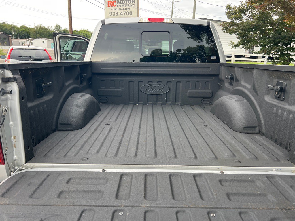 2015 Ford F-150 Image 11
