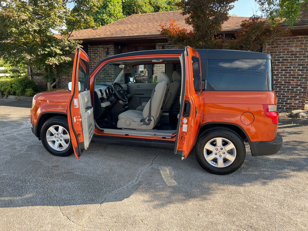 2010 Honda Element Image 9