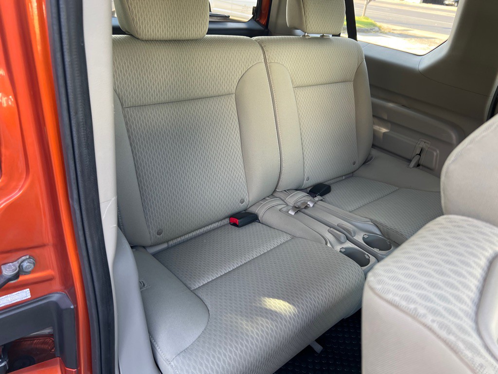 2010 Honda Element Image 11