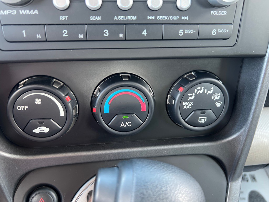 2010 Honda Element Image 14