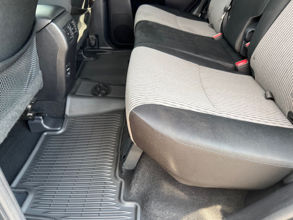 2015 Toyota 4Runner Image 8
