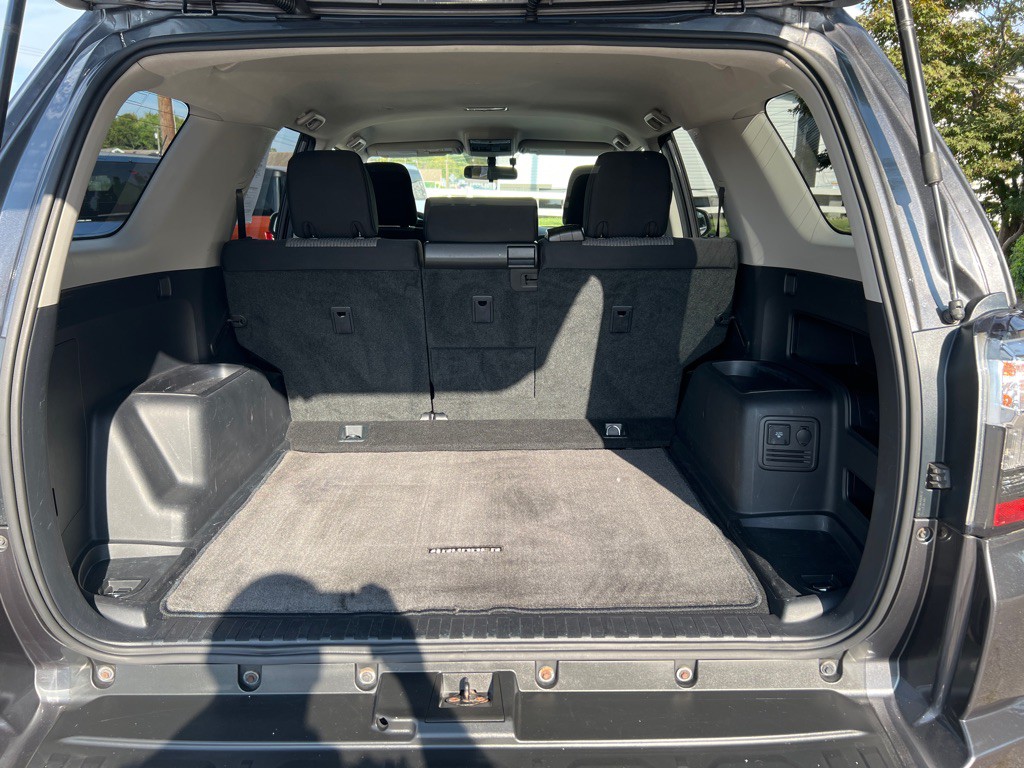 2015 Toyota 4Runner Image 9
