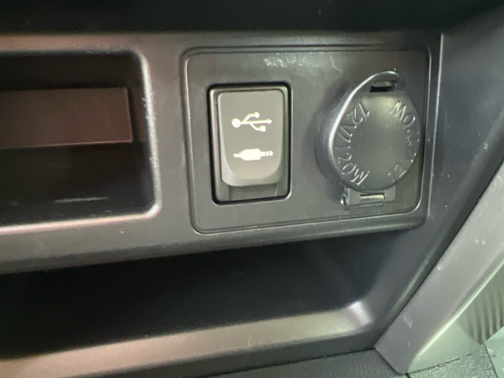 2015 Toyota 4Runner Image 15