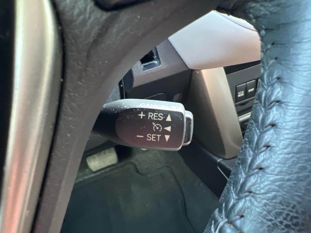 2015 Toyota Rav4 Image 16