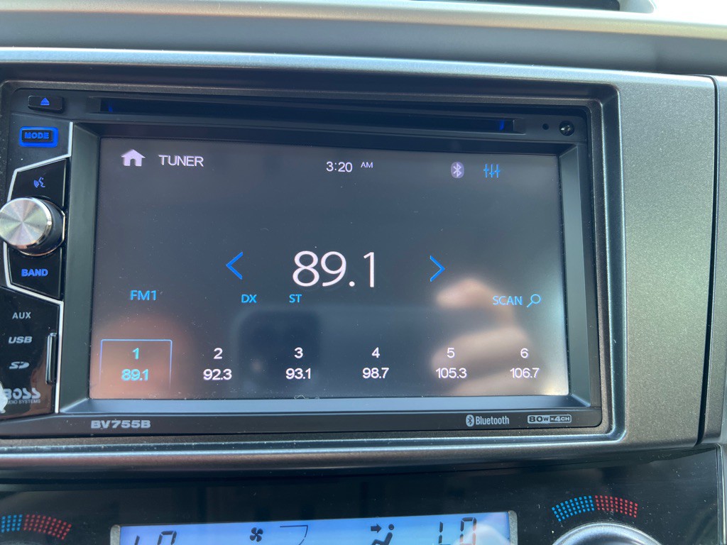 2015 Toyota Rav4 Image 19
