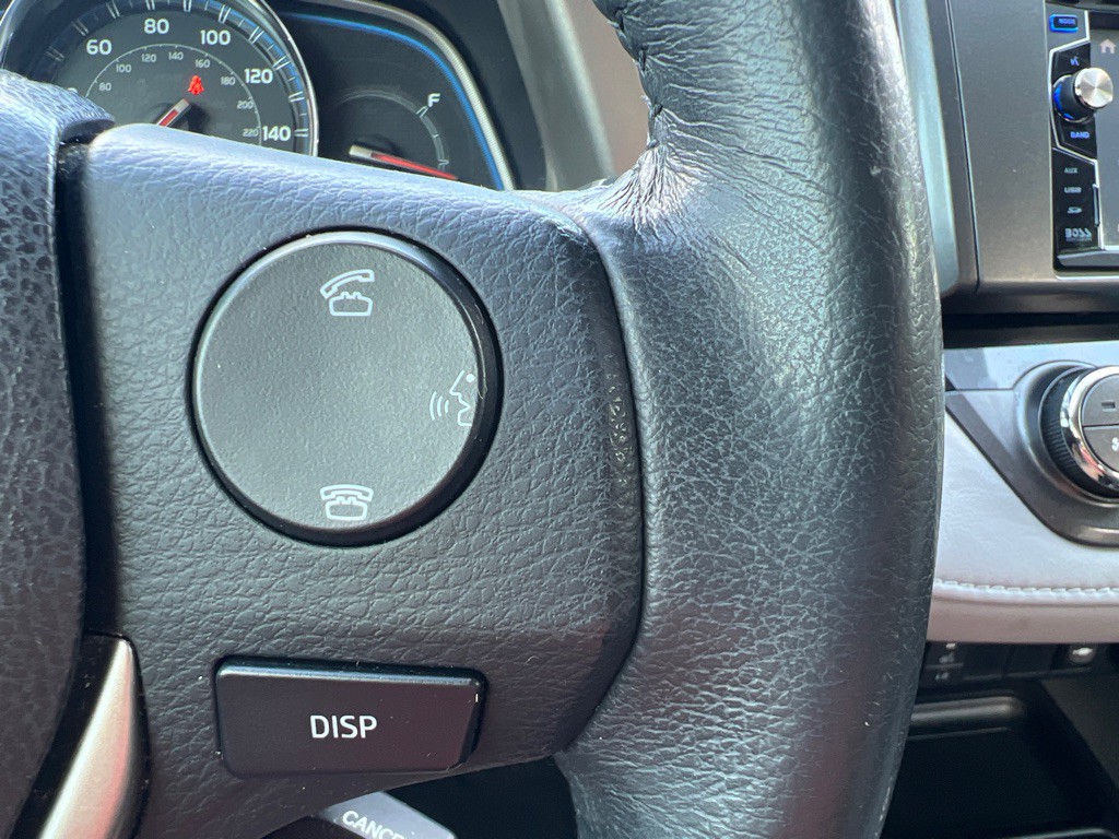 2015 Toyota Rav4 Image 21