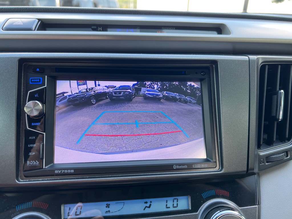 2015 Toyota Rav4 Image 22