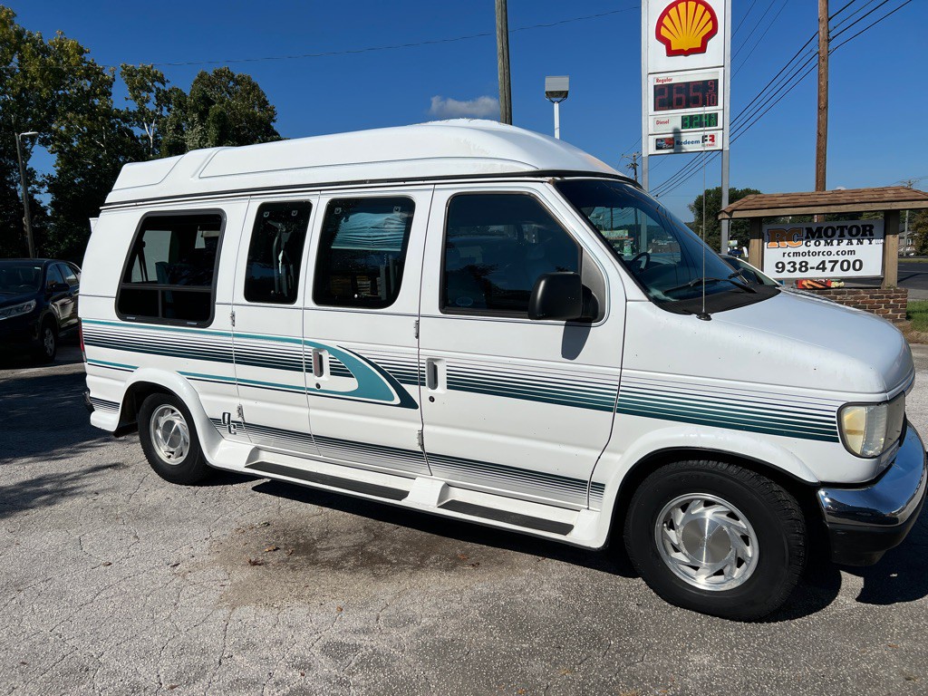 1996 Ford Econoline Image 3