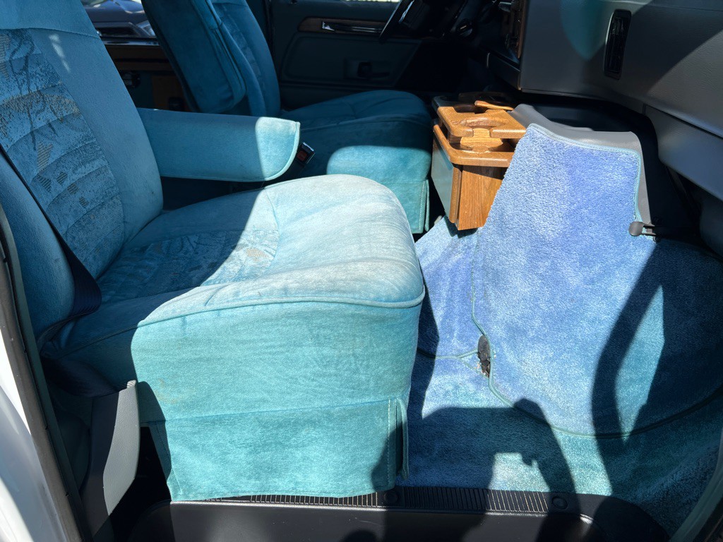 1996 Ford Econoline Image 13