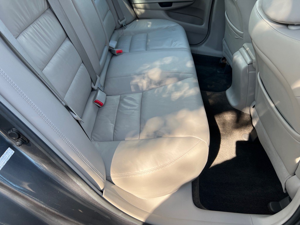 2009 Honda Accord Image 11
