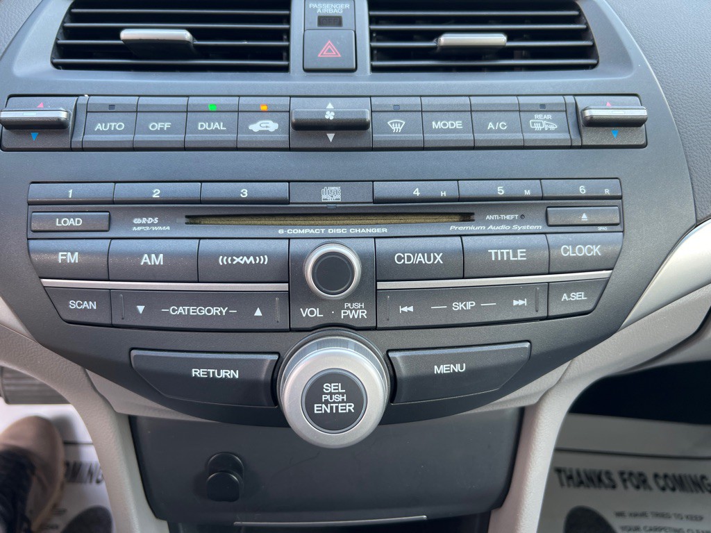 2009 Honda Accord Image 13