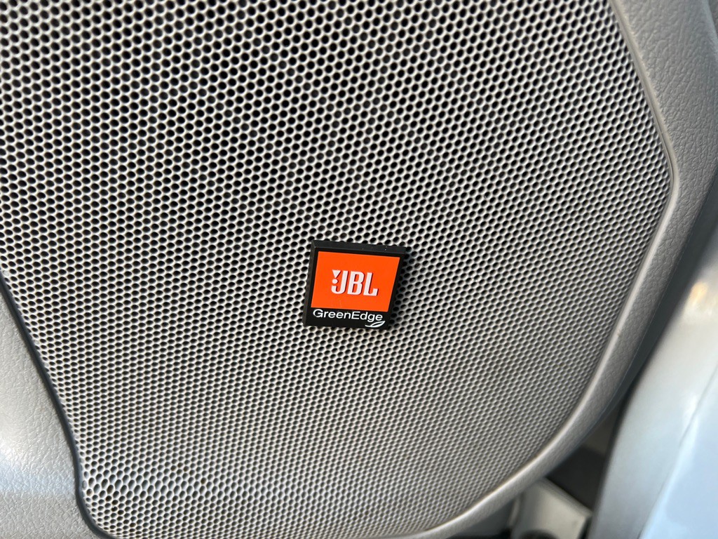 2015 Toyota Highlander Image 25