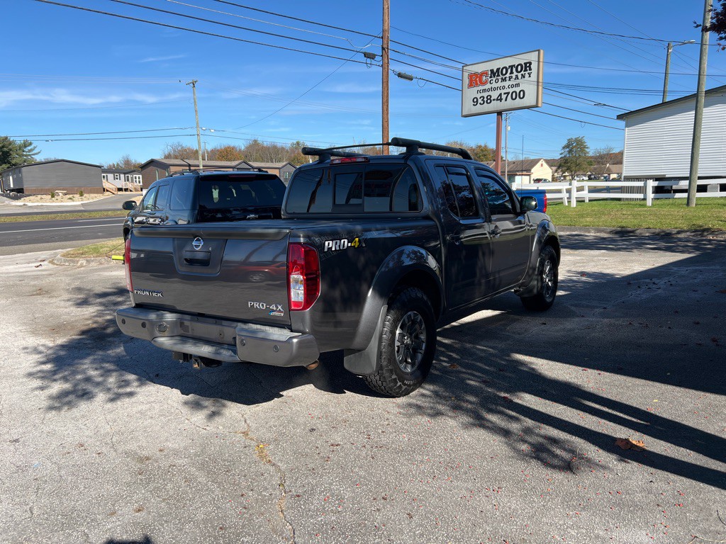 2017 Nissan Frontier Image 4